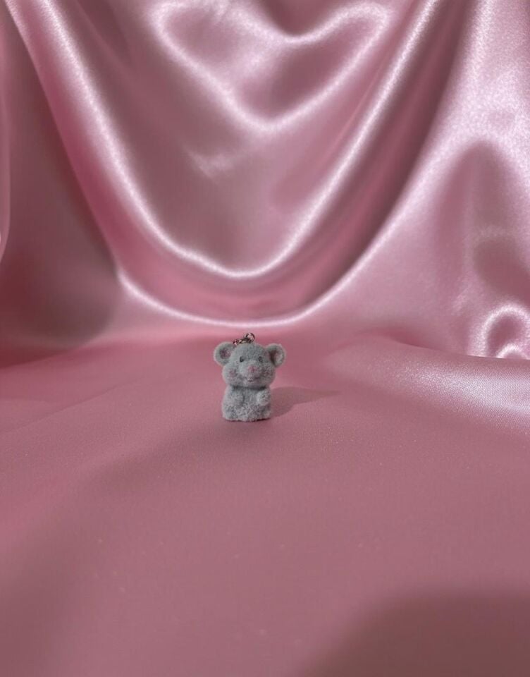 Sevimli Gri Fare Mini Peluş Figür & Anahtarlık Aksesuarı